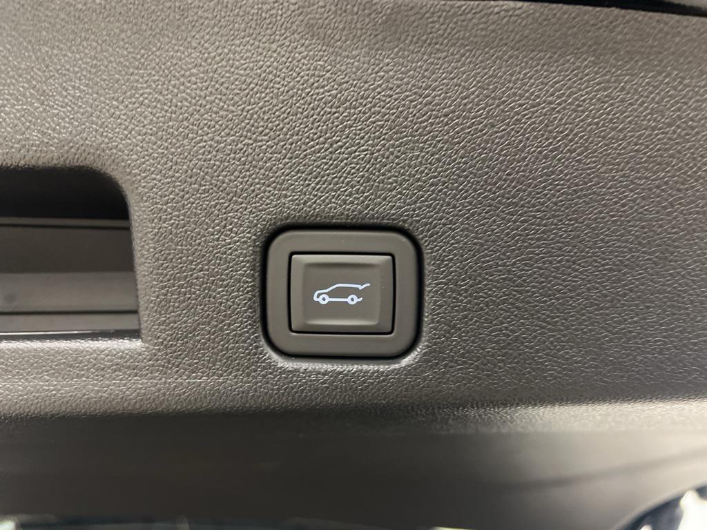 new 2026 Chevrolet Traverse car, priced at $46,640