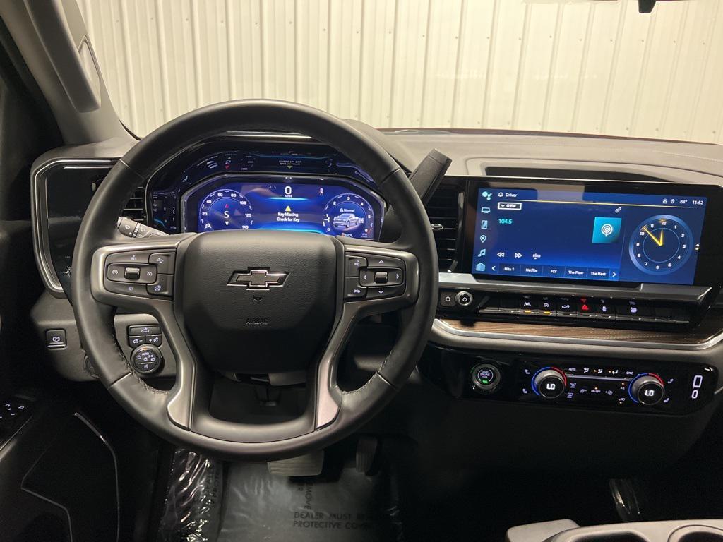 used 2024 Chevrolet Silverado 1500 car, priced at $45,980
