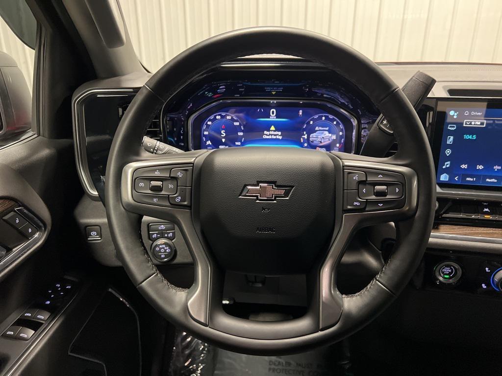 used 2024 Chevrolet Silverado 1500 car, priced at $45,980