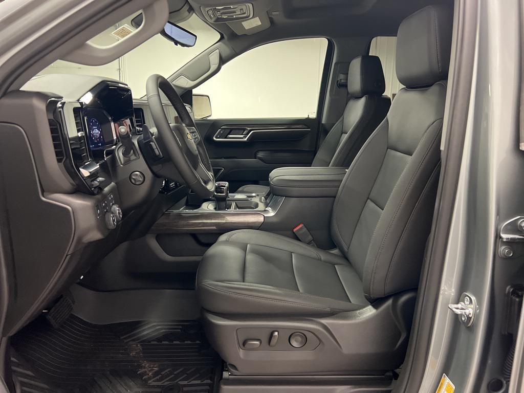 new 2026 Chevrolet Silverado 1500 car, priced at $70,275