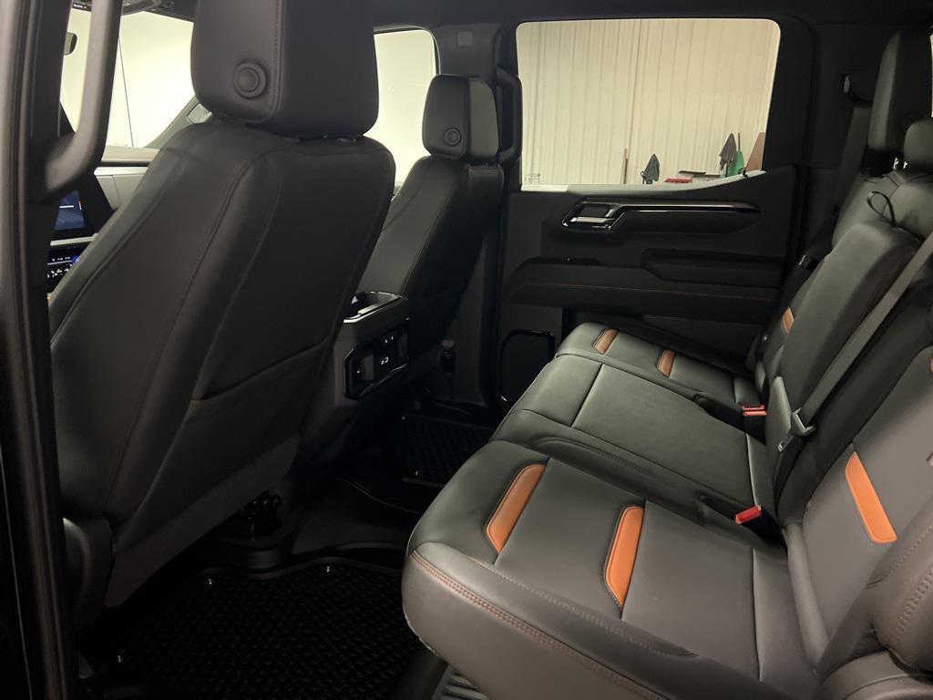 new 2026 GMC Sierra 1500 car, priced at $75,250