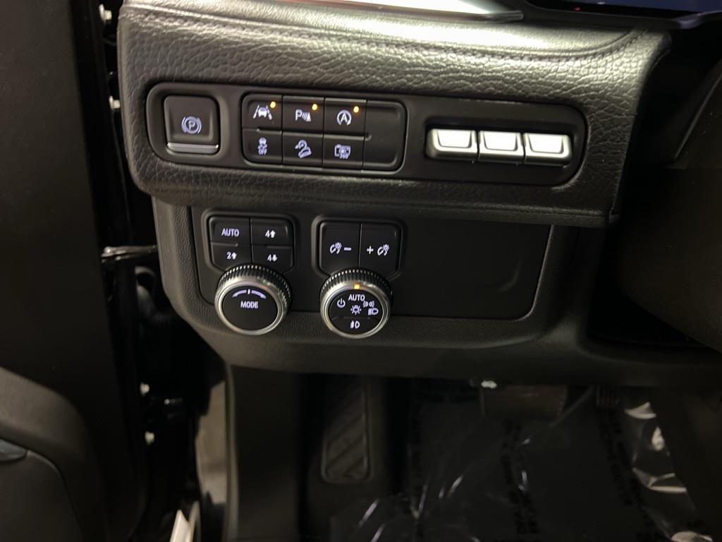 used 2023 GMC Yukon car, priced at $67,990