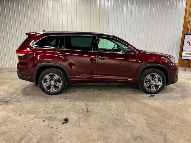 used 2019 Toyota Highlander Hybrid car, priced at $35,960