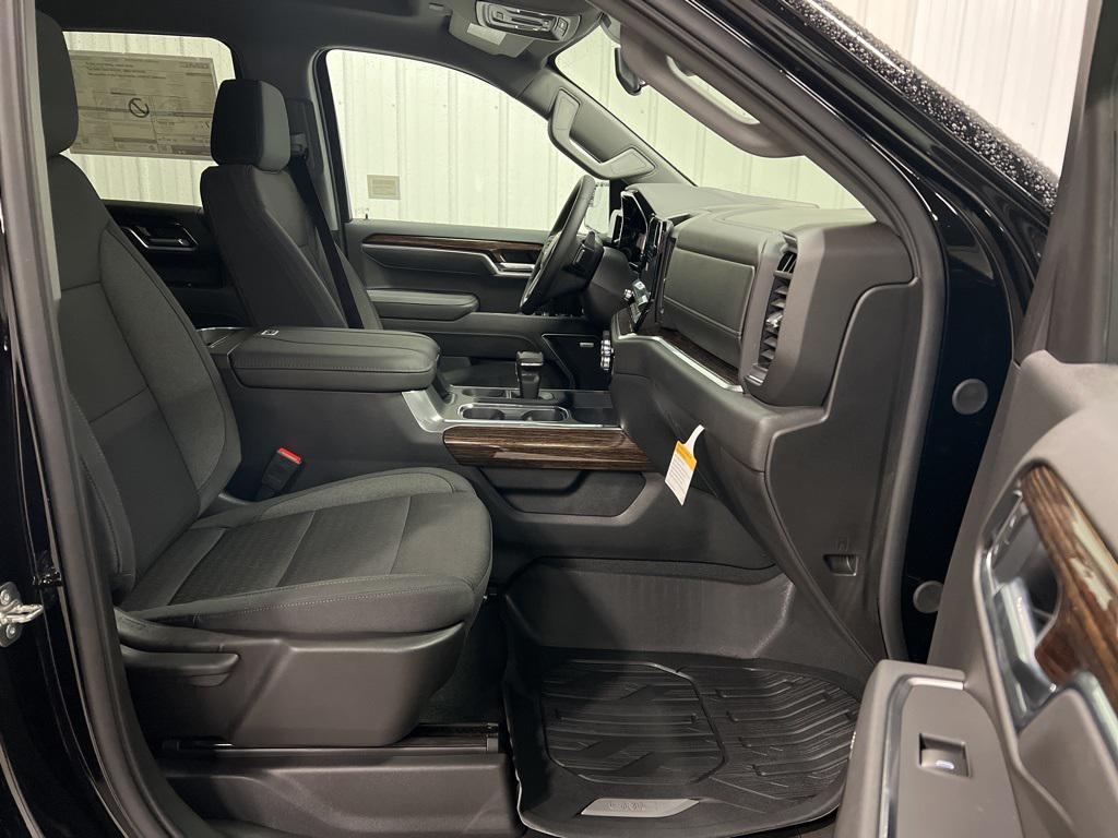 new 2026 GMC Sierra 1500 car, priced at $65,225