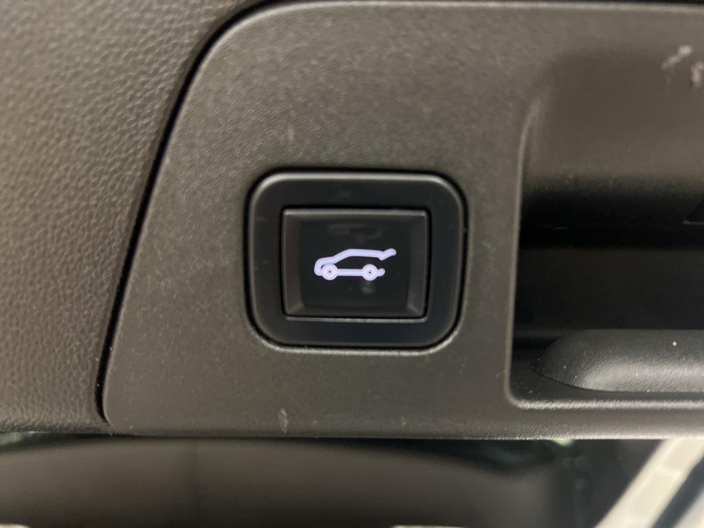 used 2022 Buick Envision car, priced at $27,870