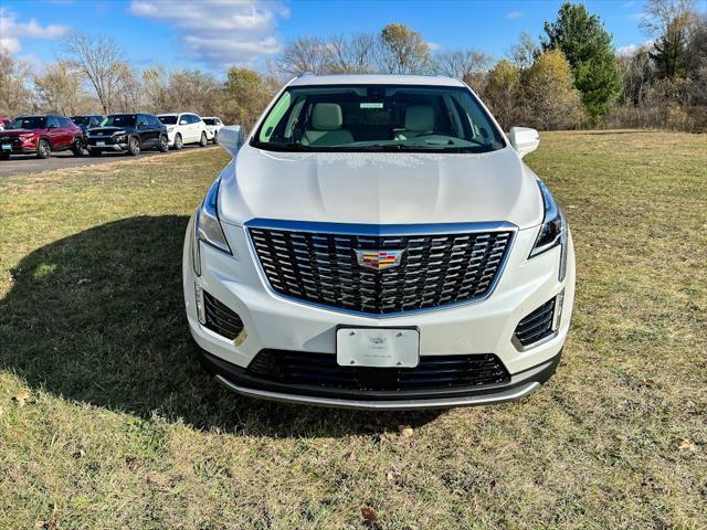 new 2025 Cadillac XT5 car, priced at $60,990