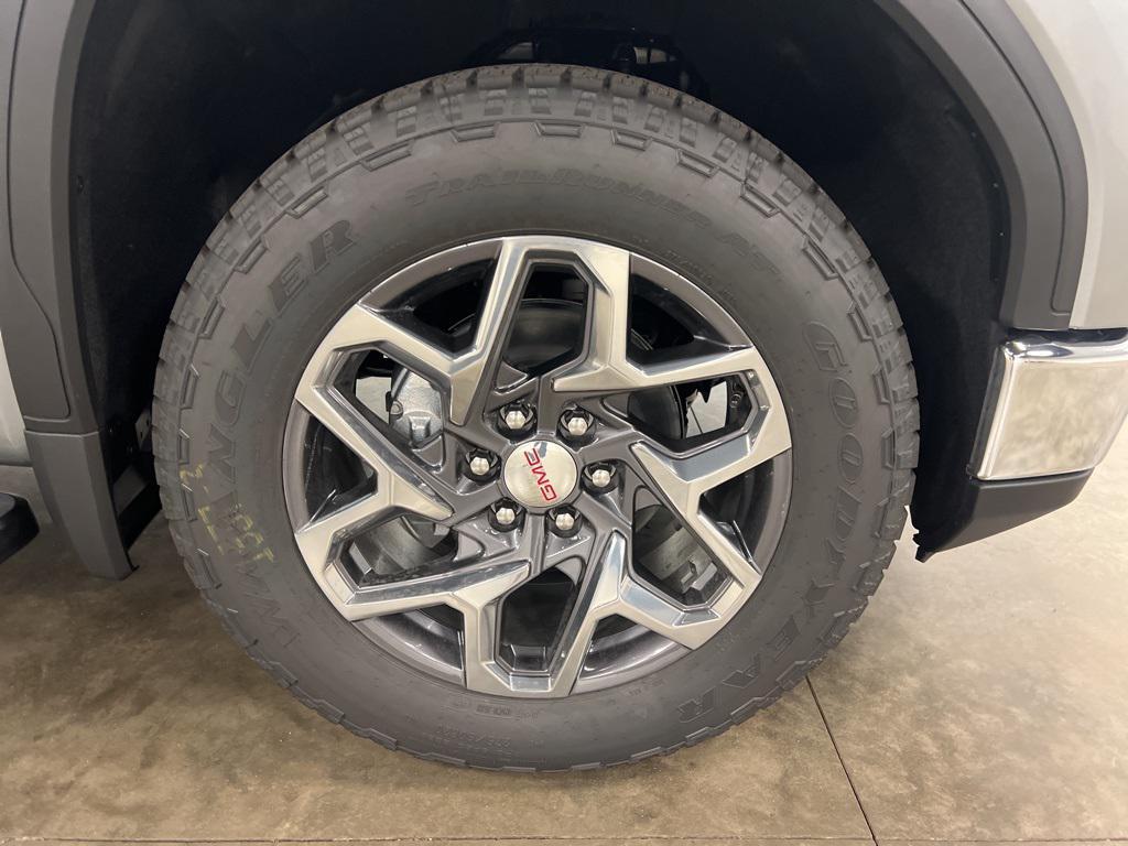 new 2026 GMC Sierra 1500 car, priced at $67,340