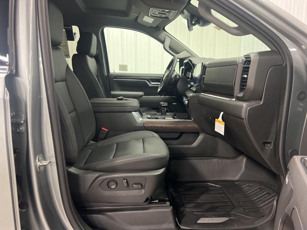 new 2026 GMC Sierra 1500 car, priced at $67,340