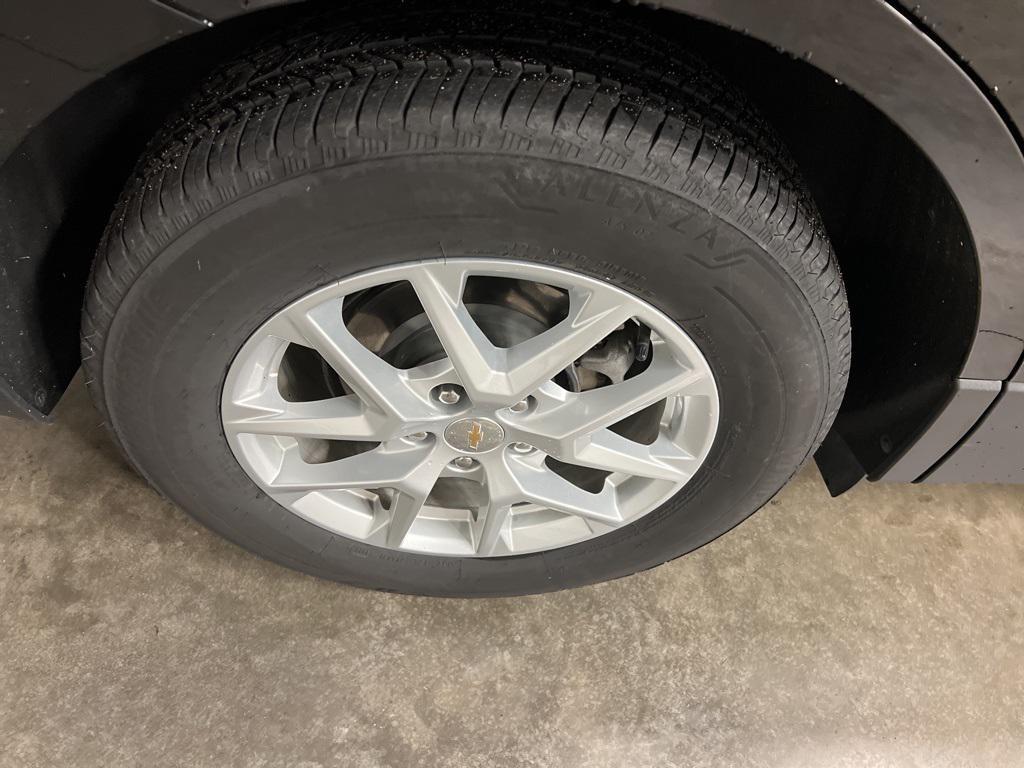 used 2024 Chevrolet Equinox car, priced at $24,370