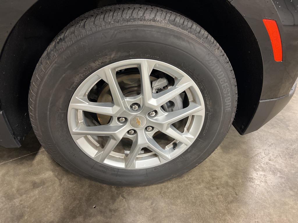 used 2024 Chevrolet Equinox car, priced at $24,370