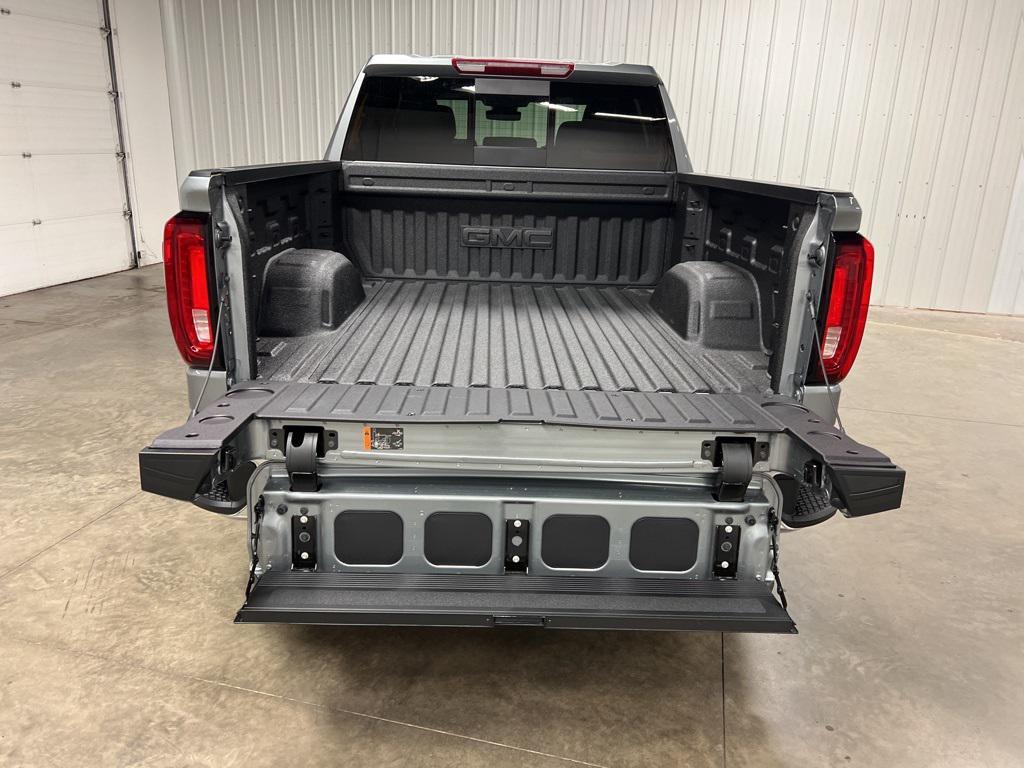 new 2026 GMC Sierra 1500 car, priced at $67,340