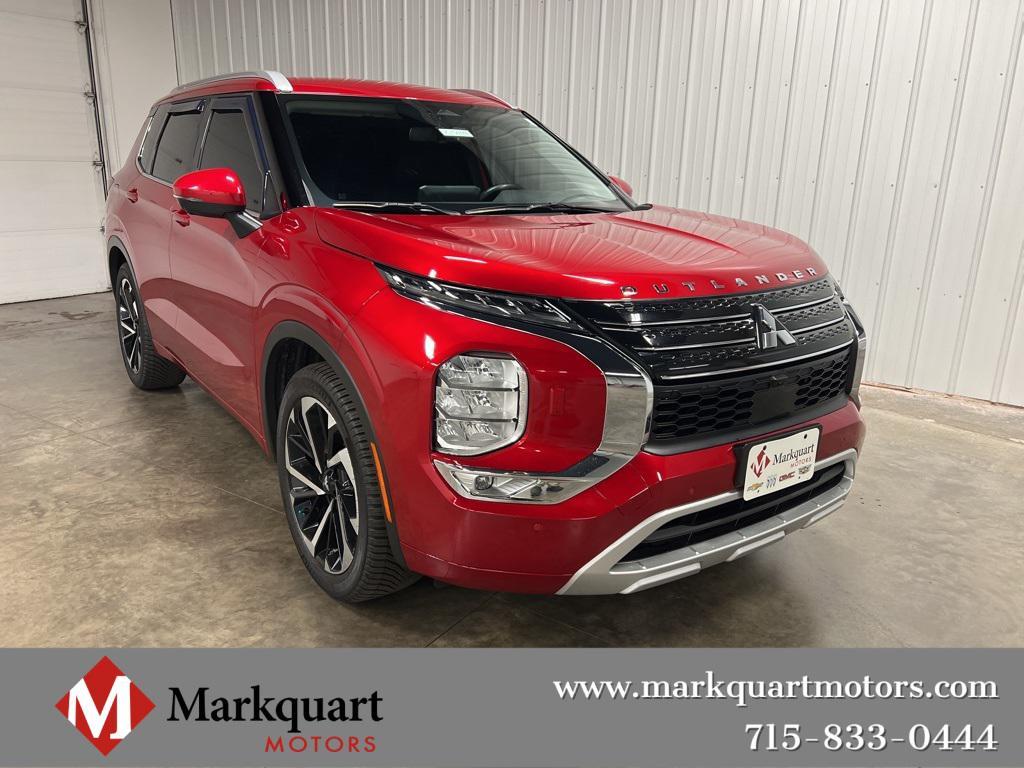 used 2024 Mitsubishi Outlander car, priced at $26,999