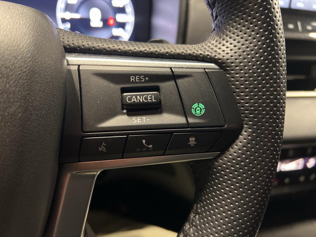 used 2024 Mitsubishi Outlander car, priced at $26,999