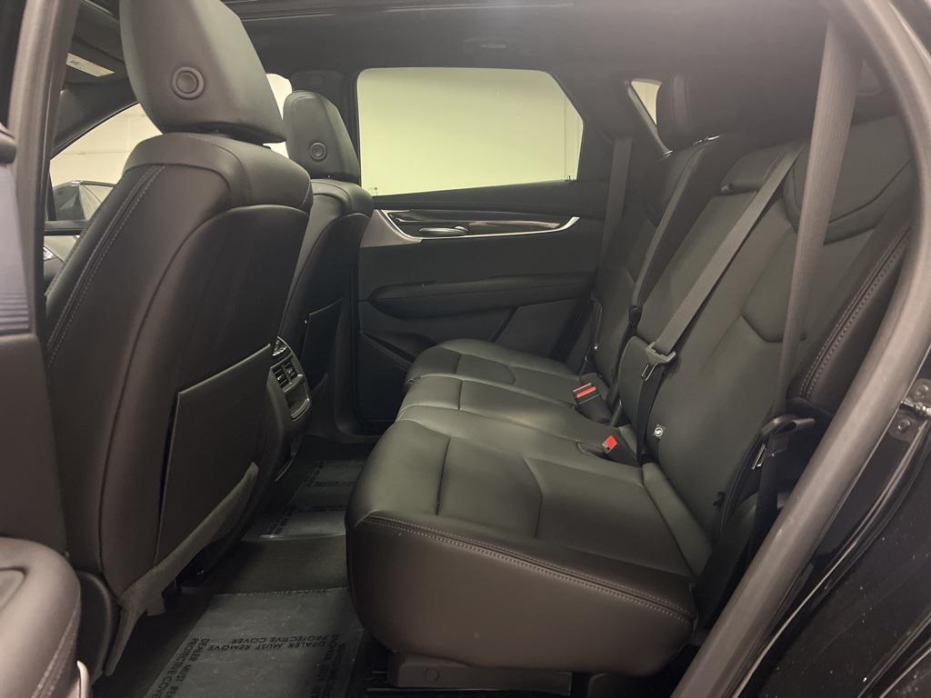 new 2025 Cadillac XT5 car, priced at $63,990