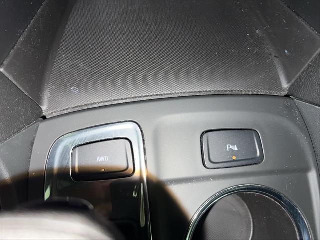 used 2023 Chevrolet Equinox car, priced at $27,995