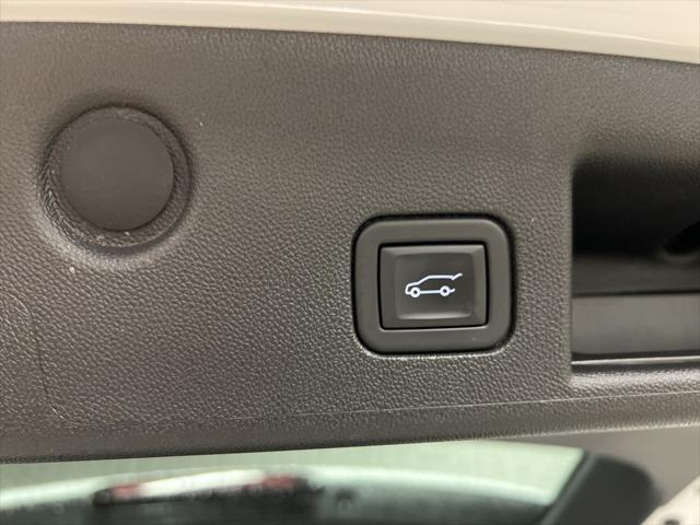 used 2023 Chevrolet Equinox car, priced at $27,995
