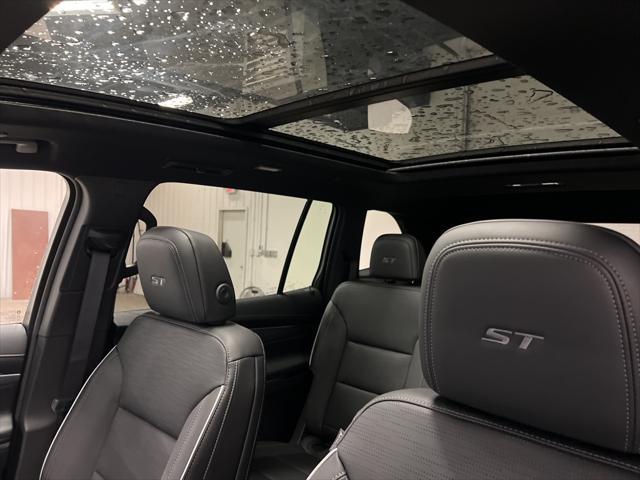 new 2025 Buick Enclave car, priced at $55,480