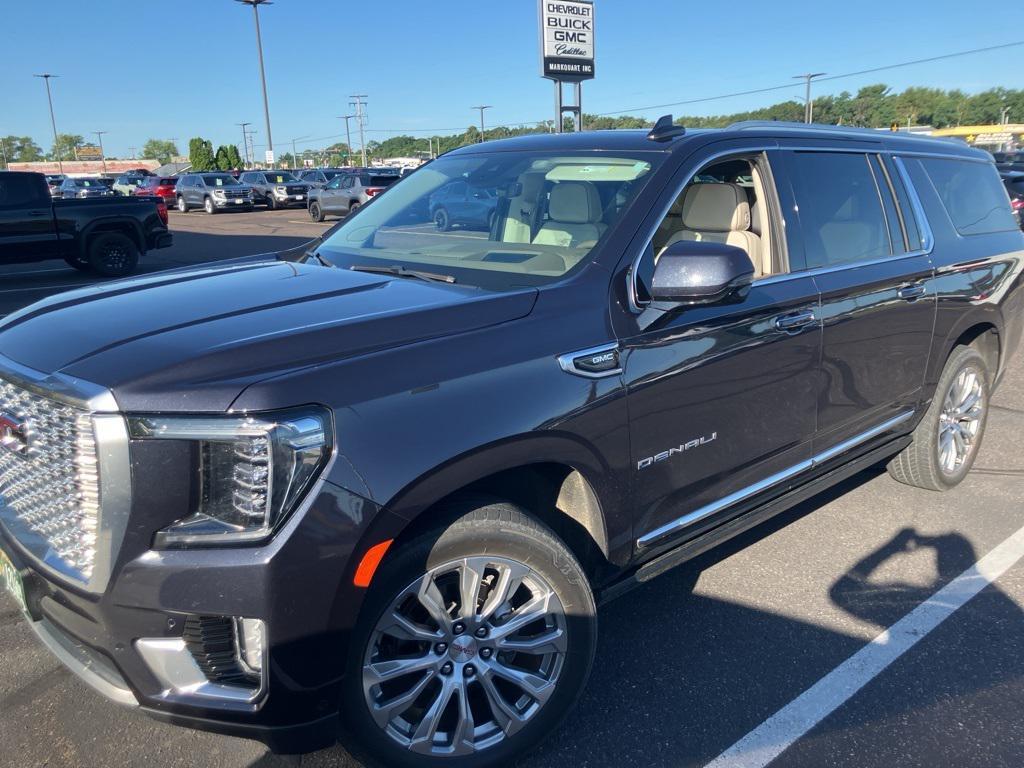 used 2023 GMC Yukon XL car, priced at $58,499
