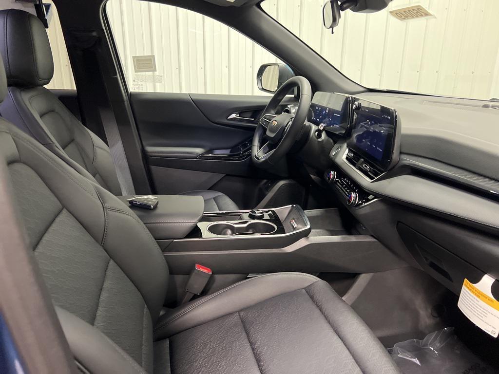 new 2026 Chevrolet Equinox car, priced at $34,370