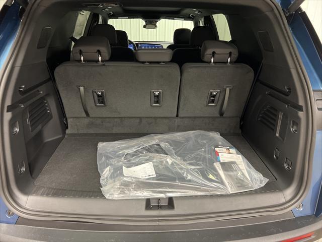new 2025 Chevrolet Traverse car, priced at $47,445