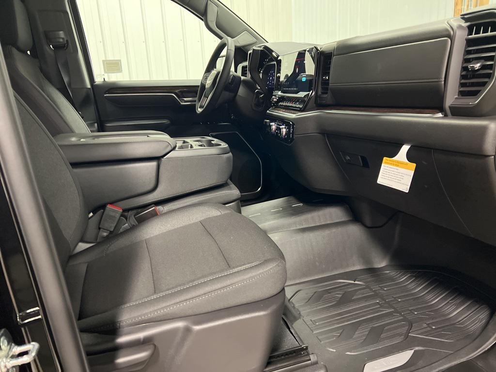 new 2026 GMC Sierra 1500 car, priced at $53,600