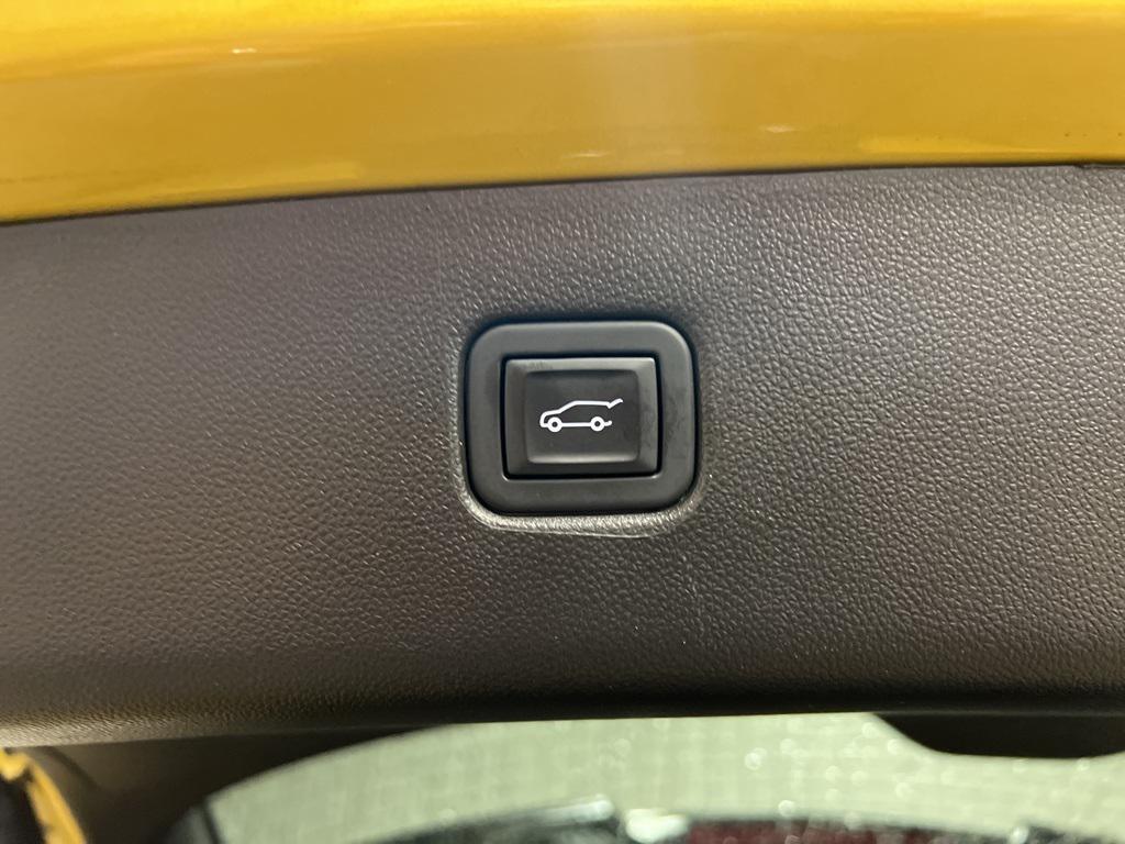 used 2022 Chevrolet Blazer car, priced at $33,670