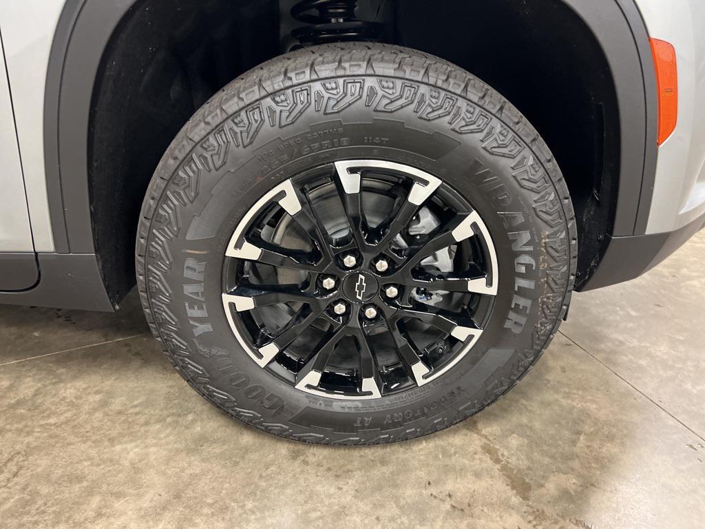 new 2026 Chevrolet Traverse car, priced at $52,445