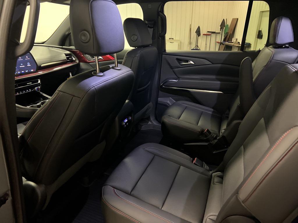 new 2026 Chevrolet Traverse car, priced at $52,445