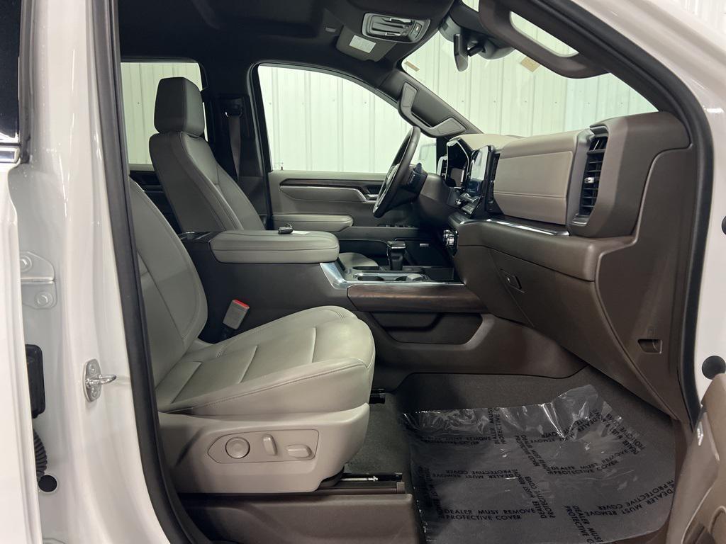 used 2023 GMC Sierra 1500 car, priced at $49,490