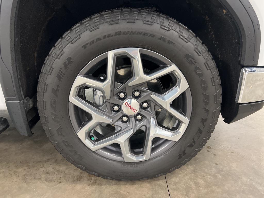 used 2023 GMC Sierra 1500 car, priced at $49,490