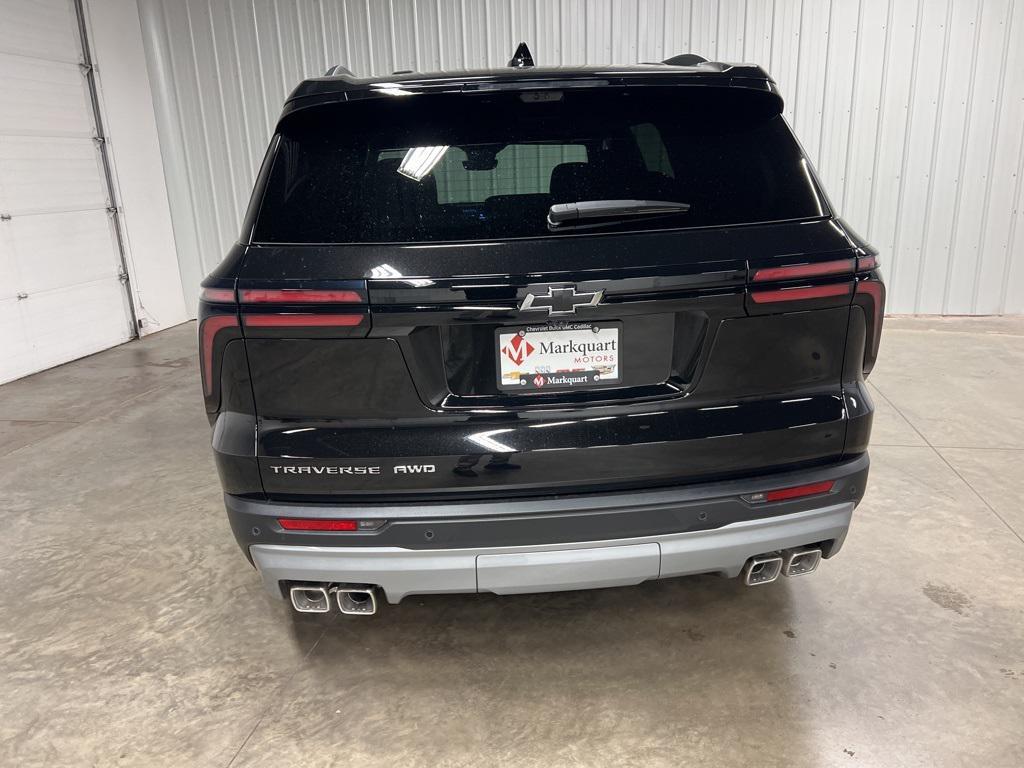 new 2026 Chevrolet Traverse car, priced at $47,640