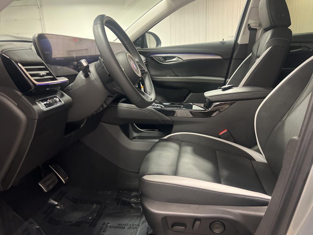 new 2025 Buick Envision car, priced at $43,735