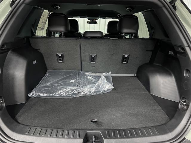 new 2025 Chevrolet Equinox car, priced at $34,395