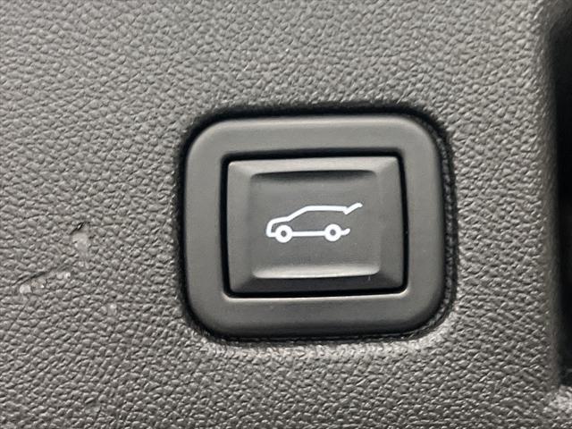 used 2023 Chevrolet Equinox car, priced at $28,320
