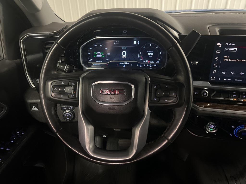 used 2022 GMC Sierra 1500 car, priced at $43,780