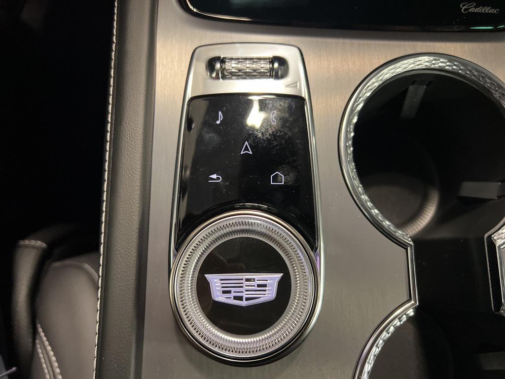 new 2026 Cadillac VISTIQ car, priced at $81,715