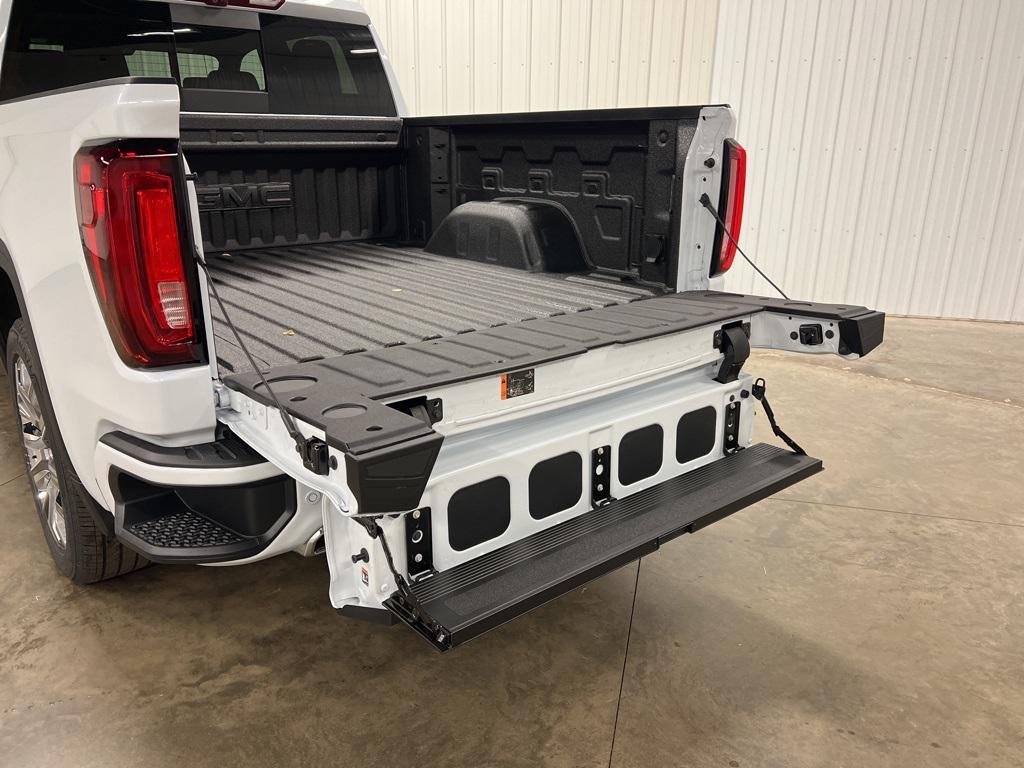 new 2026 GMC Sierra 1500 car, priced at $76,955