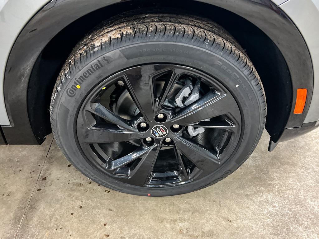new 2025 Buick Envision car, priced at $43,735