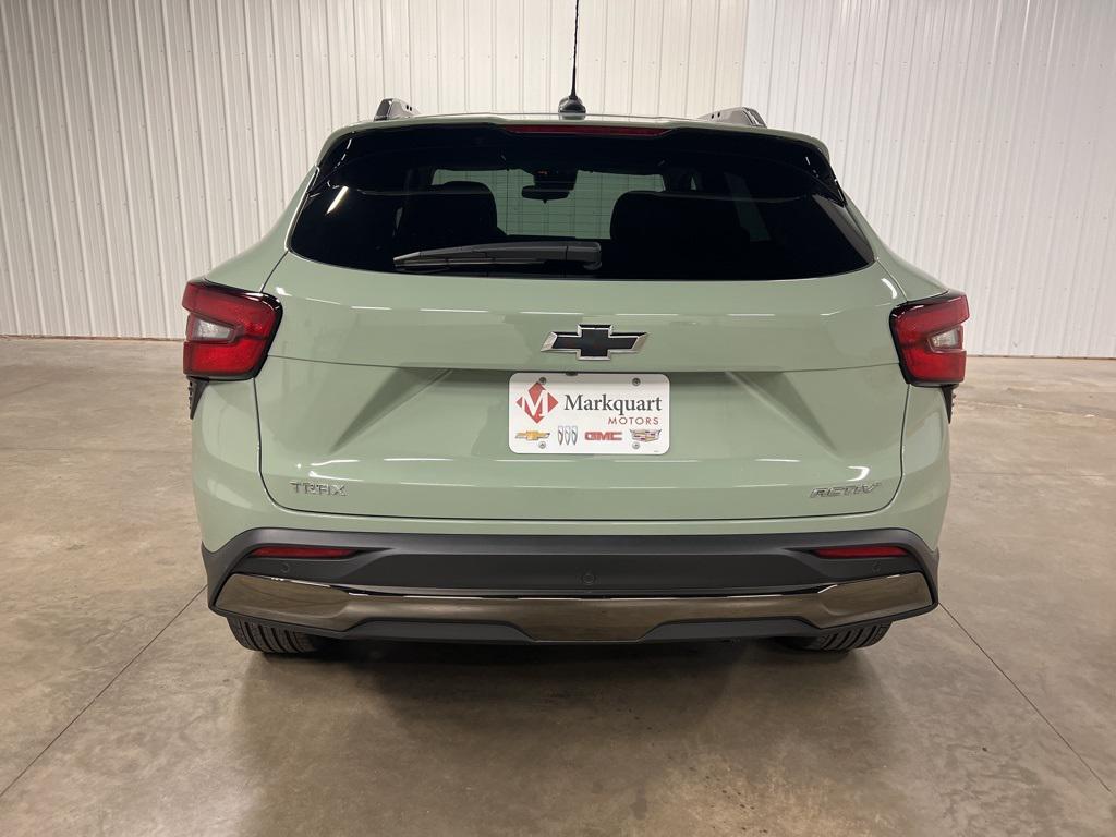 new 2025 Chevrolet Trax car, priced at $26,590