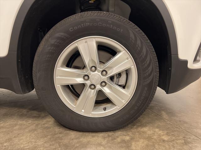 used 2022 Chevrolet Trax car, priced at $20,170