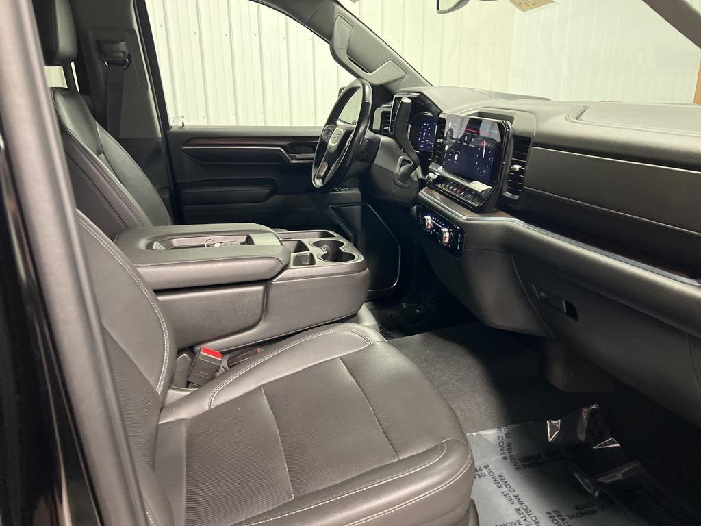 used 2022 GMC Sierra 1500 car, priced at $46,280