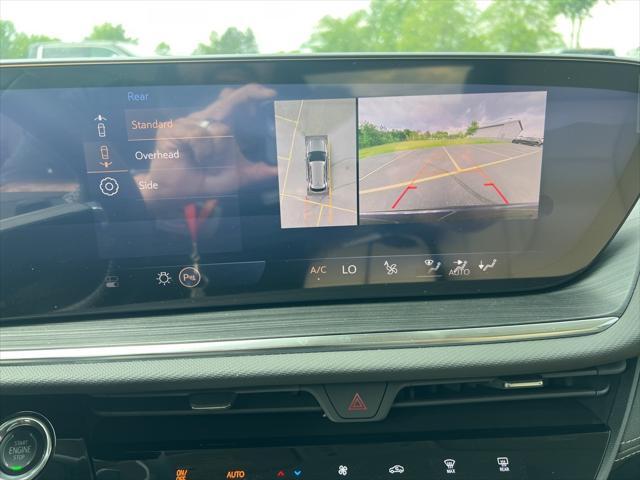 new 2025 Buick Envision car, priced at $39,885
