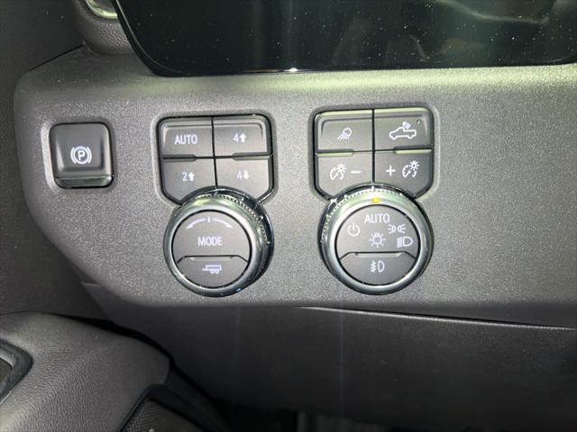 new 2025 GMC Sierra 1500 car, priced at $67,075