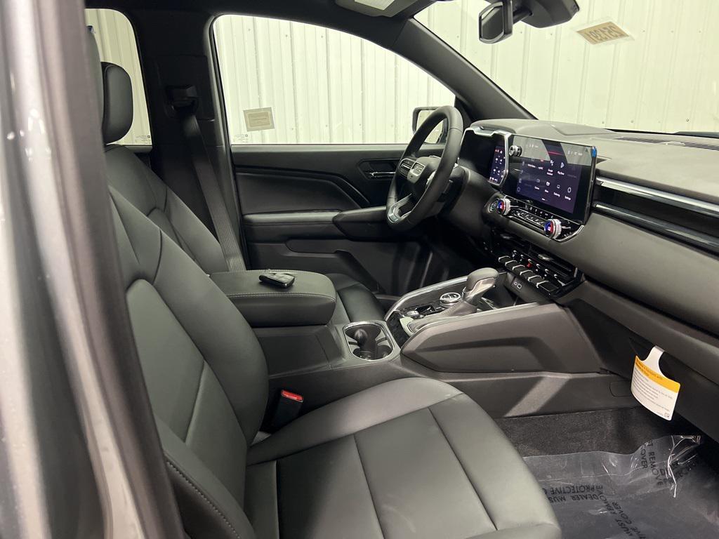 new 2025 GMC Canyon car, priced at $49,615