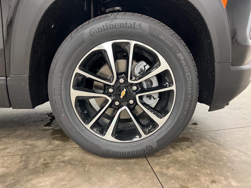 new 2026 Chevrolet TrailBlazer car, priced at $30,275