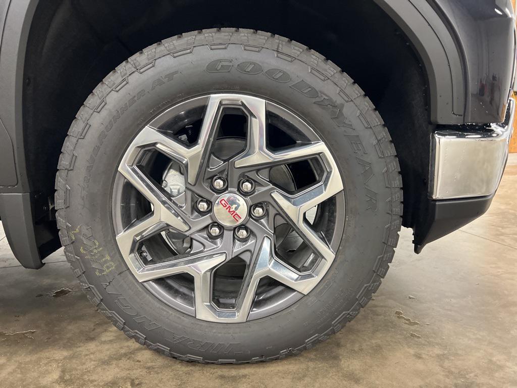 new 2026 GMC Sierra 1500 car, priced at $67,340