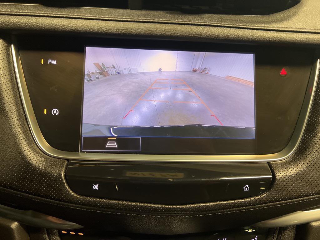 used 2025 Cadillac XT5 car, priced at $43,218