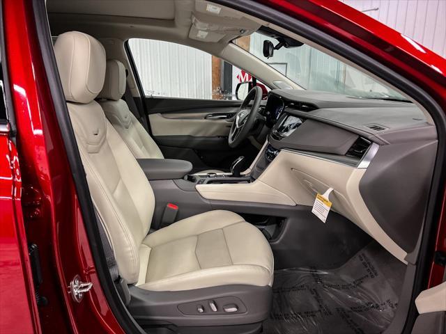 new 2025 Cadillac XT5 car, priced at $60,990