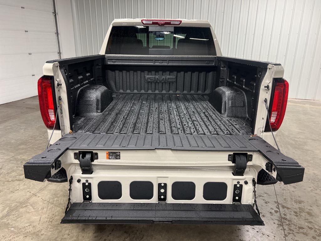 new 2026 GMC Sierra 1500 car, priced at $80,985