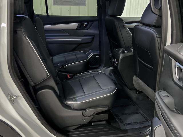 new 2025 Buick Enclave car, priced at $46,395
